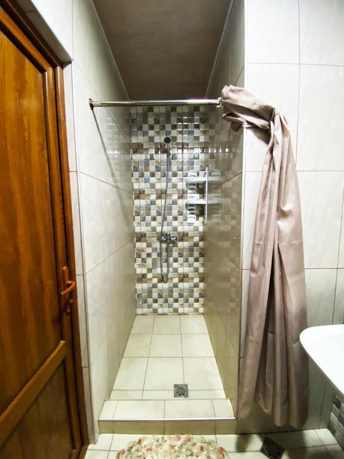 Domino Yerevan Hostel And Hotel Eksteriør billede